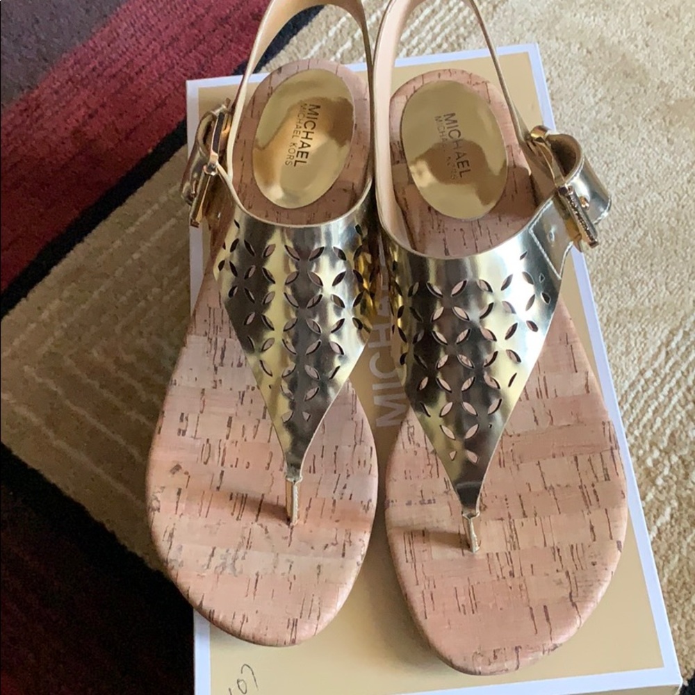 Michael Kors  London Thong leather sandals